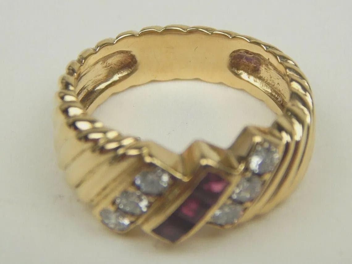 Vintage 14K Gold Ruby Diamond Band Ring — View 3