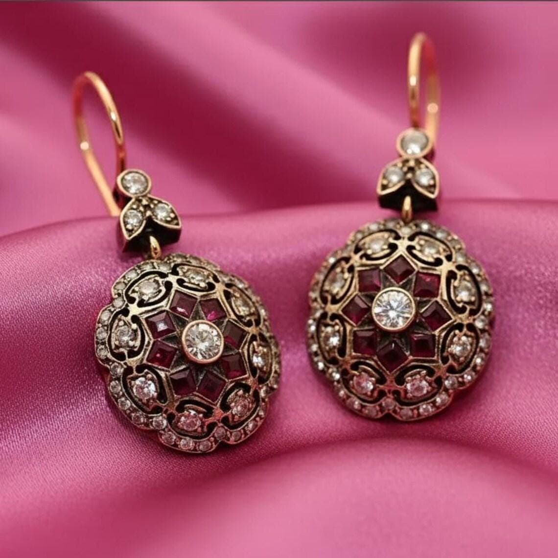Vintage Art Deco Blue Sapphire Drop Earrings
