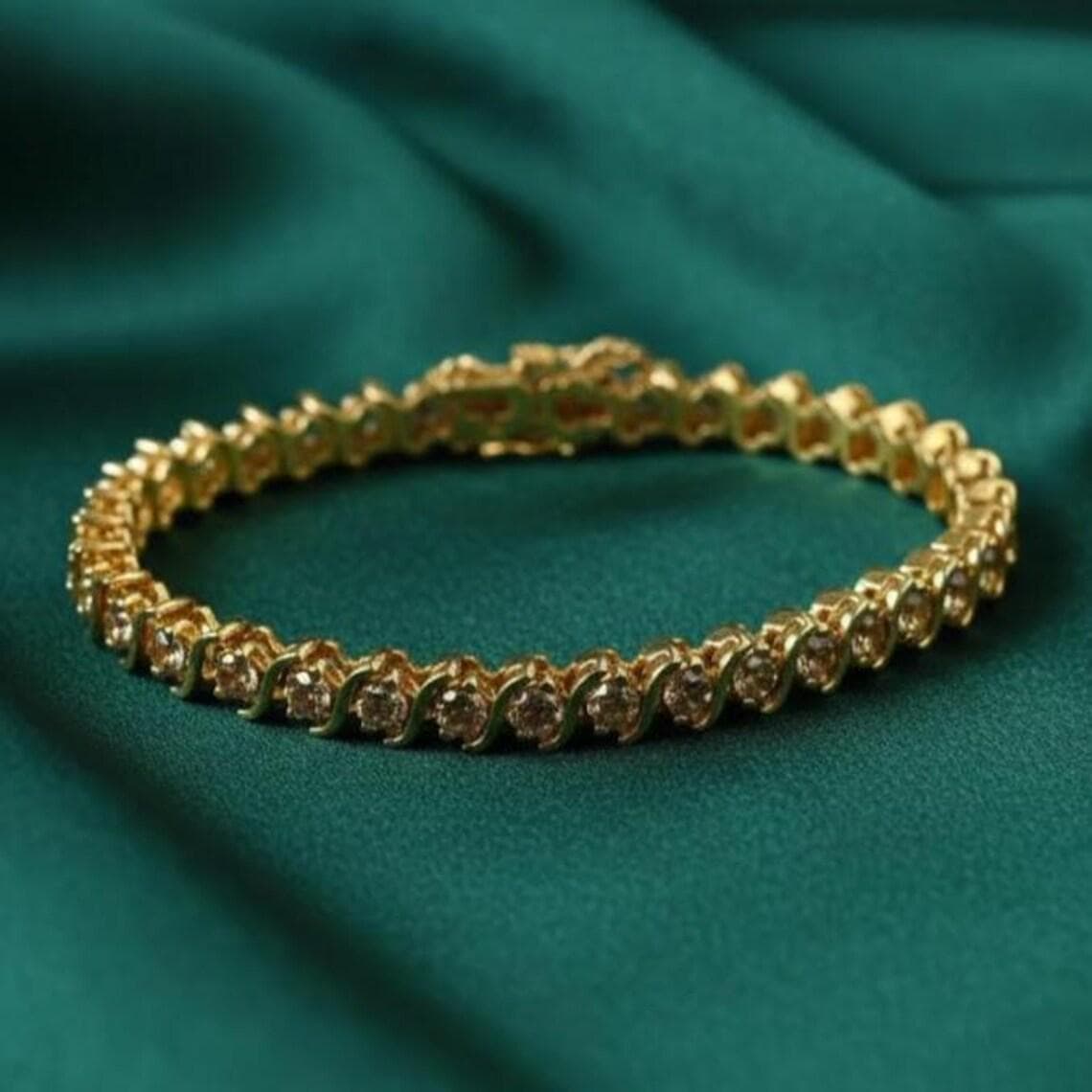 Round Diamond Tennis Bracelet — View 4
